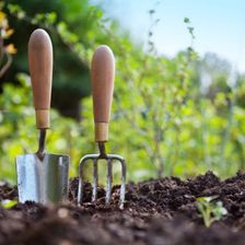 Puutarhan käsityökalut