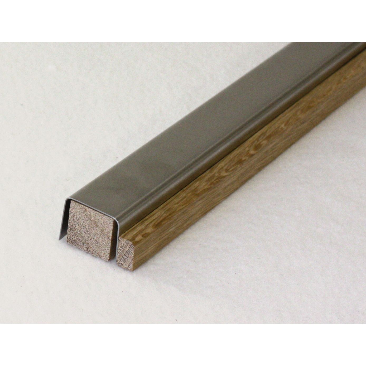 Panelia U-vedeneristekynnys Panelia Woods RST, 23x910mm M9, eri leveyksiä