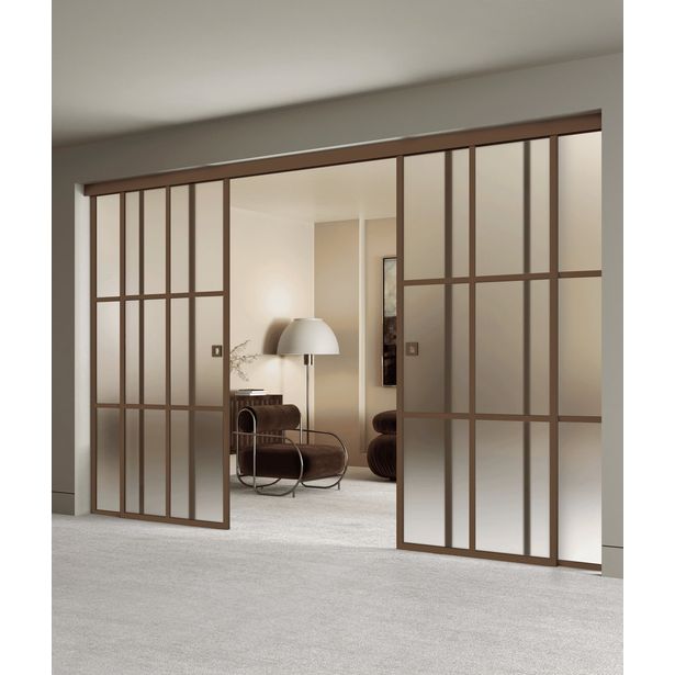 Liukuvat pariovet Hietakari Inne C4P Paris, soft closing -mekanismilla ja kahdella kiinteällä seinällä