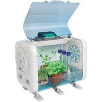 Kasvihuoneleikkisetti Clementoni My Hi-Tech Greenhouse