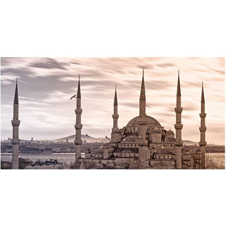 Kuvatapetti Artgeist Sininen moskeija - Istanbul, 550x270cm