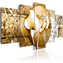 Canvas-taulu Artgeist The Secret of Calla Lily - Beige, eri kokoja