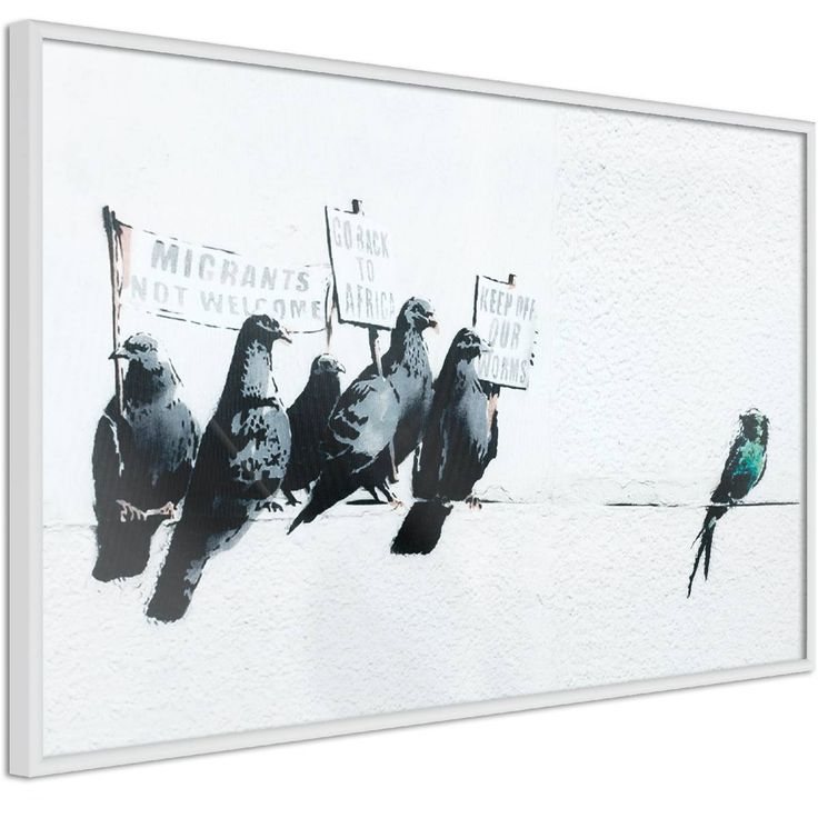 Juliste Artgeist Xenophobic Pigeons, kehyksillä, eri kokoja