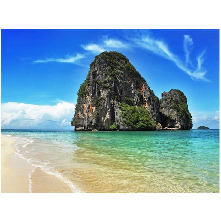 Kuvatapetti Artgeist Exotic view - Railay Beach, eri kokoja