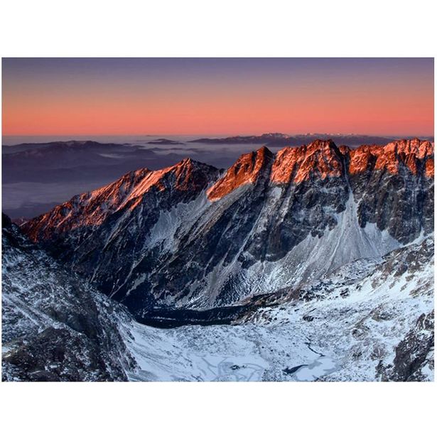 Kuvatapetti Artgeist Beautiful sunrise in the Rocky Mountains, eri kokoja