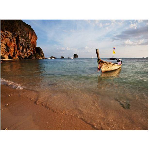 Kuvatapetti Artgeist Andaman sea, eri kokoja