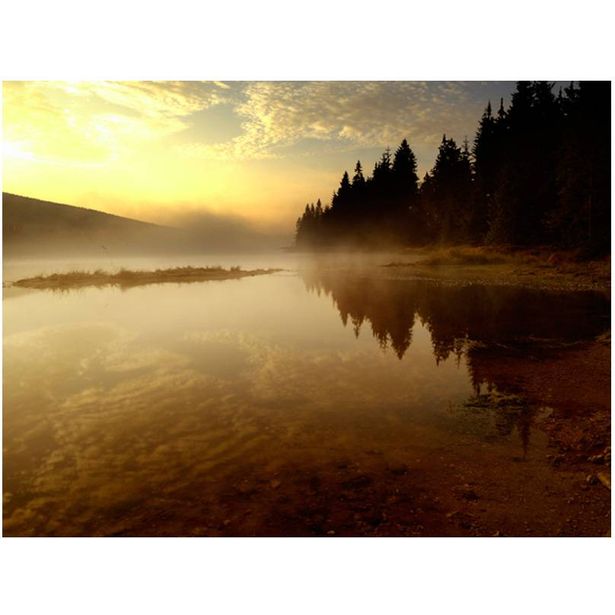 Kuvatapetti Artgeist Järvimaisema, eri kokoja