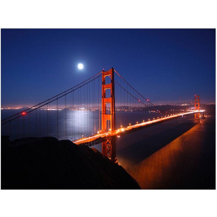 Kuvatapetti Artgeist Golden Gate Bridge yöllä, eri kokoja