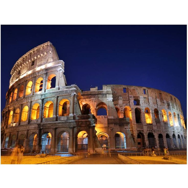 Kuvatapetti Artgeist Colloseum yöllä, eri kokoja