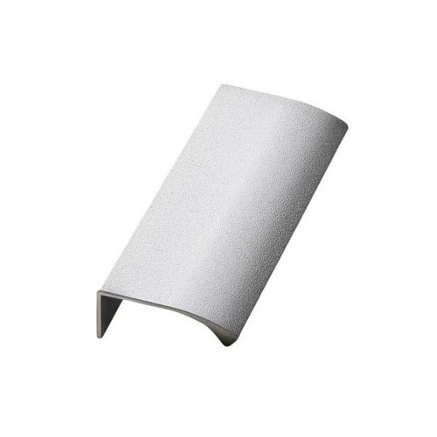 Profiilivedin Beslag Design Edge Straight 100 eri värejä