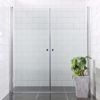 790735 - Suihkuseinä Bathlife Mångsidig Vital ovi 800mm + ovi 900mm osittain himmeä, Verkkokaupan poistotuote