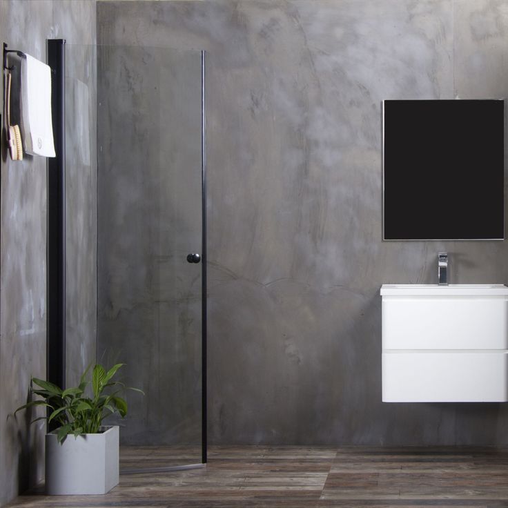 Suihkuovi Bathlife Mångsidig 700mm, kaareva, kirkas lasi, musta kehys, Verkkokaupan poistotuote