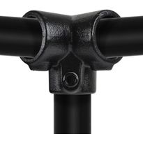 Kolmikulmaliitin Dione Mekano DIY-putkikalusteeseen