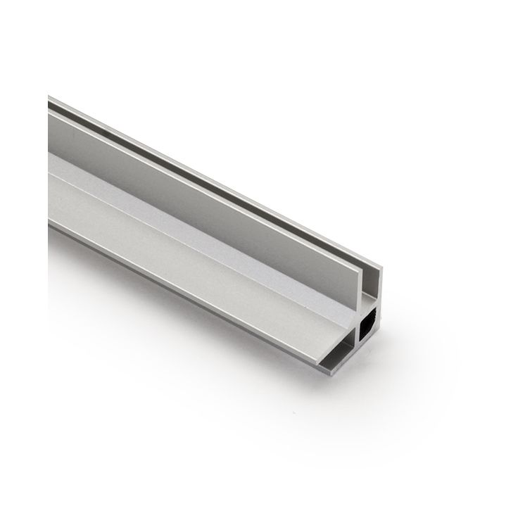 Kulmalista Aluco välitilalevyn sisä- ja ulkokulmiin, silver, 3650mm