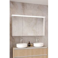 Peilikaappi Hietakari Modena Q12, valolipalla ja pistorasialla, eri kokoja