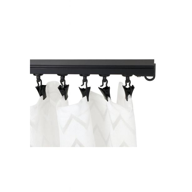 U-verhokisko Ihanin, eri kokoja ja värejä