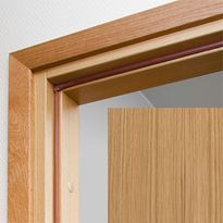 Karmi 605 viilutettu tammi tiivistetty 42x92mm messingin väriset saranat