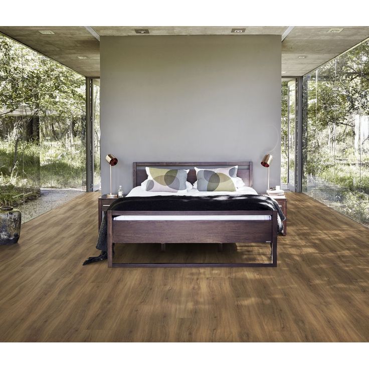 Vinyylilankku Kährs Luxury Tiles Nature Redwood, integroitu askeläänieriste