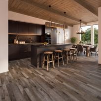 Vinyylilankku Karitma Karitma Endura 6520 Old Wood Barn, integroitu askeläänieriste