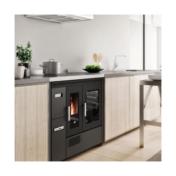 Pellettihella Eva Calòr Enrica 7.5kW, musta