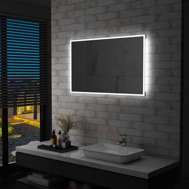 Kylpyhuoneen led-seinäpeili 100x60 cm_1