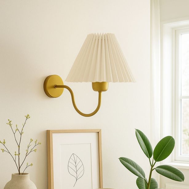 Seinävalaisin Linento Lighting 242083 valkoinen/kulta