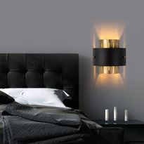 Seinävalaisin Linento Lighting Noctra, kulta/musta