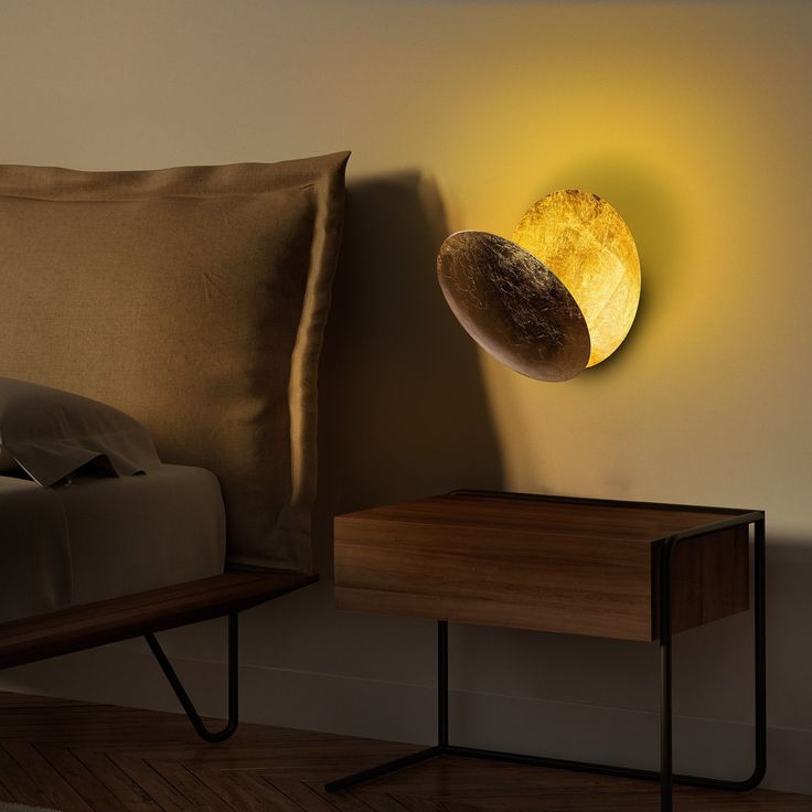 LED-seinävalaisin Linento Lighting Yosma, Ø25cm, IP20, 3000K