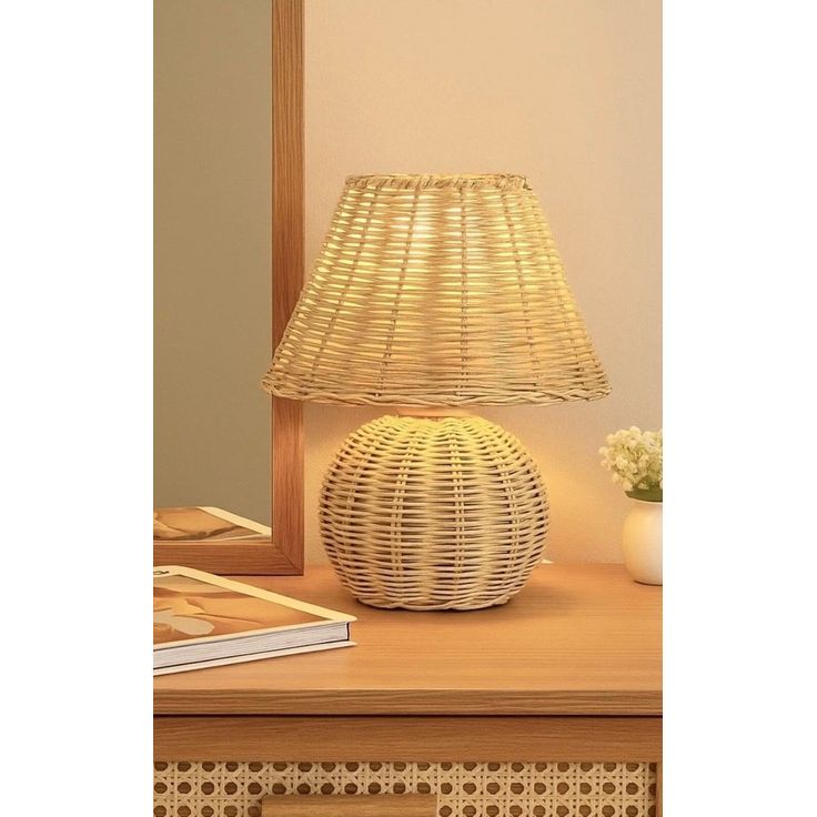Pöytävalaisin Linento Lighting BRZ-343414, ø10-22cm, E27, max. 40W, IP20, beige