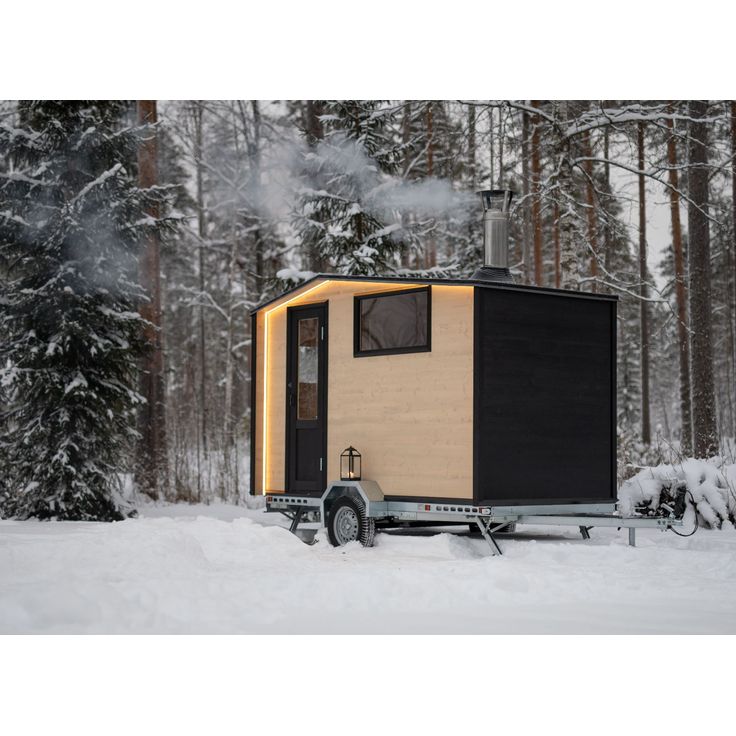 Peräkärrysauna Lapelland