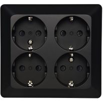 Pistorasia Malmbergs Delta 4-osainen 16 A IP20 pinta