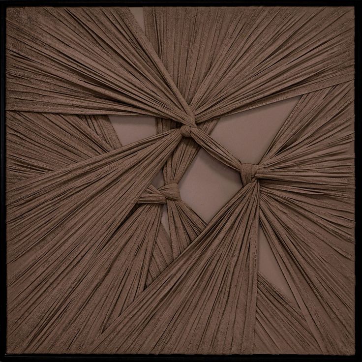 Seinätaide Nordih Plaster Textile Knot Structure Brown, 80x80cm