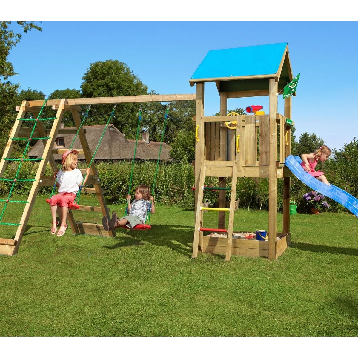 Leikkikeskus Jungle Gym Castle ja Climb Module X'tra, sis. liukumäen