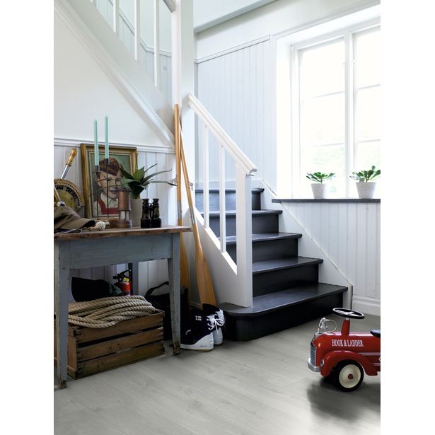 Laminaatti Pergo Living Expression Modern, Lauta 4V Sensation Limed Grey Oak lauta