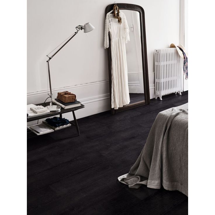 Laminaatti Pergo Living Expression Lillehammer Black Painted Oak, tammi, lauta, 4-sivuviiste