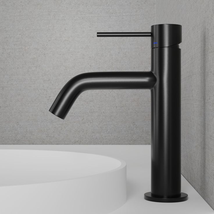 Pesuallashana Scandtap Steel Voyage Medium Shadow, musta