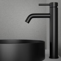 Pesuallashana Scandtap Wave High Black, musta
