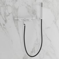 Suihkusetti Scandtap Pleasure 4 Classic, termostaattihanalla, juoksuputkella, kiiltävä teräs