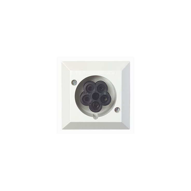 Voimapistorasia IP20 16A 230/400V