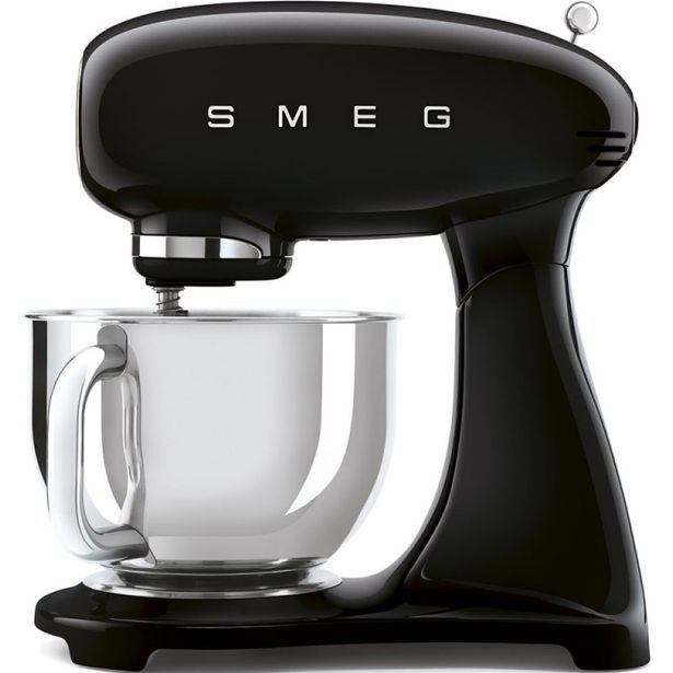Yleiskone Smeg SMF03BLEU musta