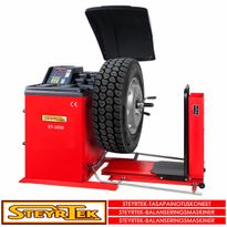 Tasapainotuskone SteyrTek ST-1850 kuorma-auton renkaille