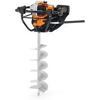 Maapora Stihl BT 131, 4-MIX -moottorilla, 1.4kW