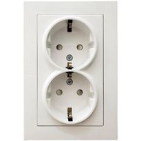 Pistorasia 2-osainen Tamcontrol Visio S - peitelevyllä, eri värejä