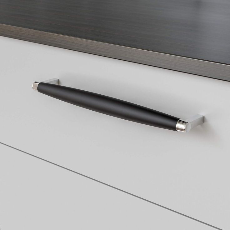 Vedin Theofils Hjo cc256 269mm musta/kromi