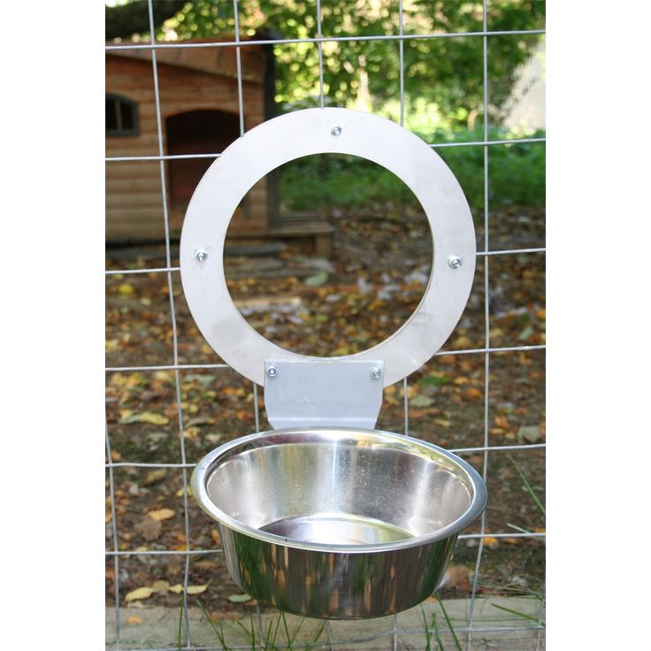 Kuppiteline koiratarhan ulkopuolelle Jämpti, S 16cm, 2,8l