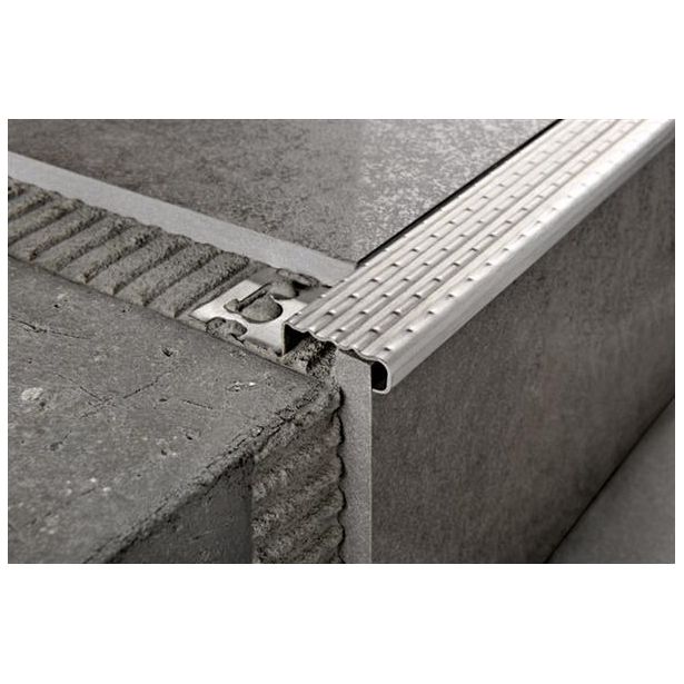 Porraskulmalista Progress Profiles Prostair ACC, 2,7m, 30mm, 8mm, harjattu rst