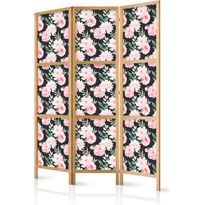 Japanilainen sermi Artgeist Peonies - Pink Flowers and Green Leaves on a Graphite Background, eri vaihtoehtoja