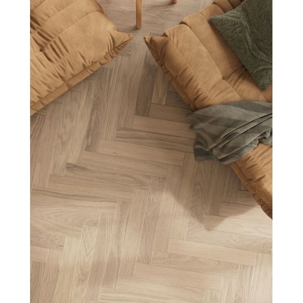 Kovetettu kalanruotolattia Bjelin Tammi Select Pro Misty White Ervalla, mattalakka, V2