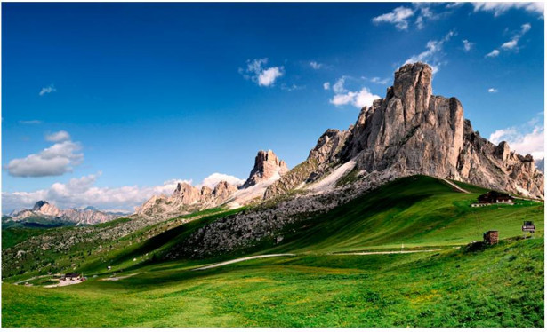 Kuvatapetti Artgeist Passo di Giau - Dolomites, Italy, 270x450cm