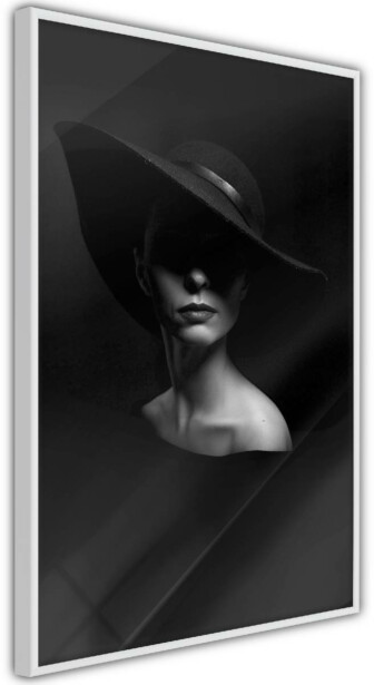 Juliste Artgeist Mysterious Woman, kehyksillä, eri kokoja